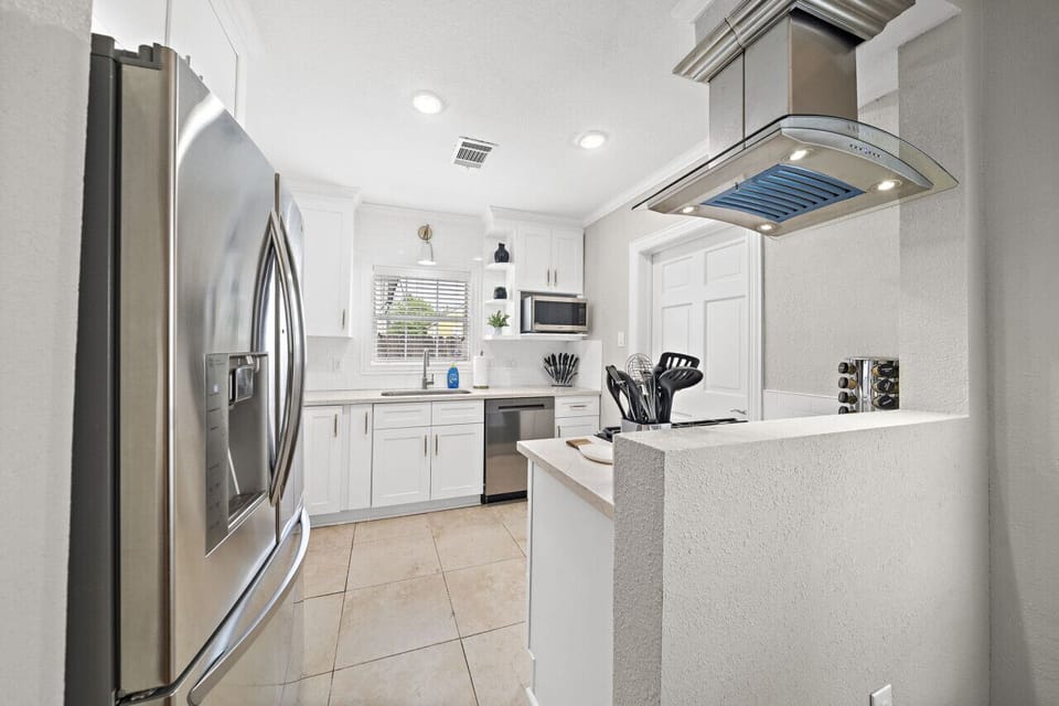 Full Kitchen