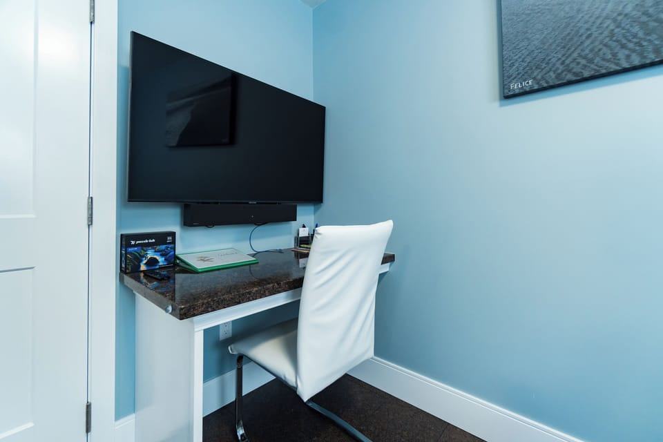 Writing desk and 4K TV