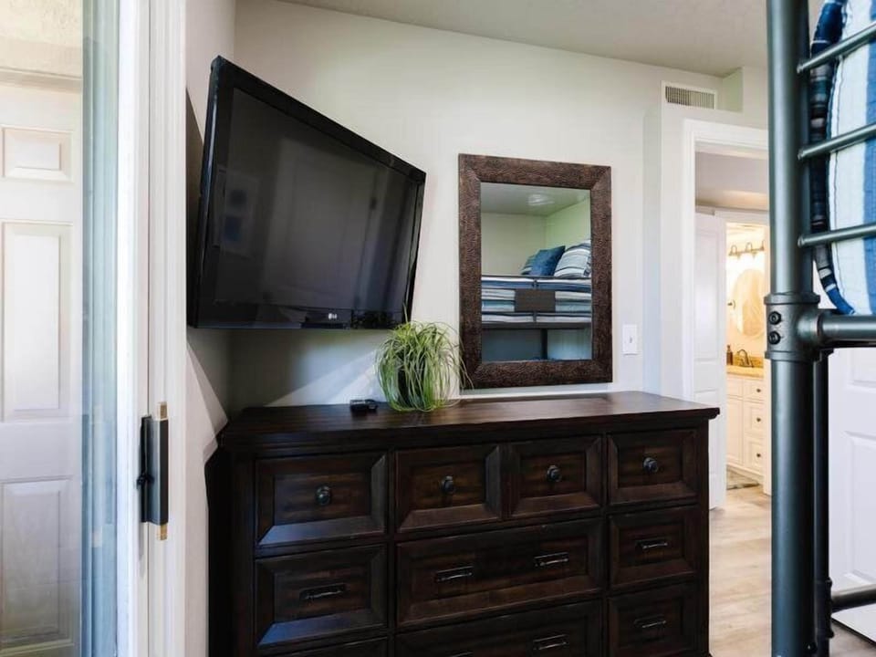 Bunk Room