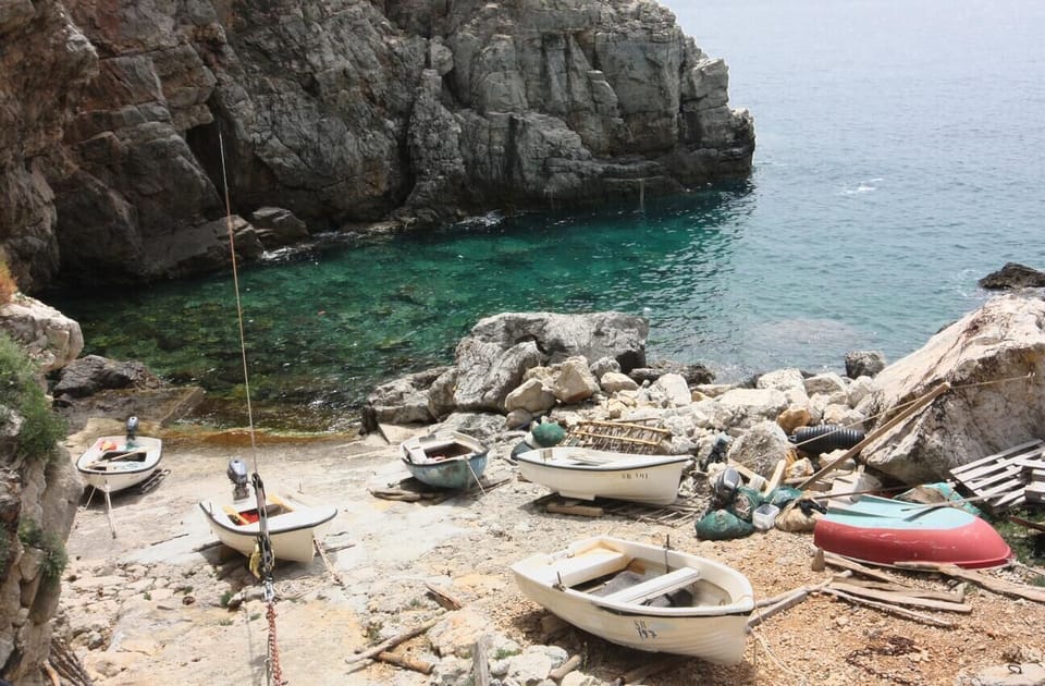 Nearby beaches