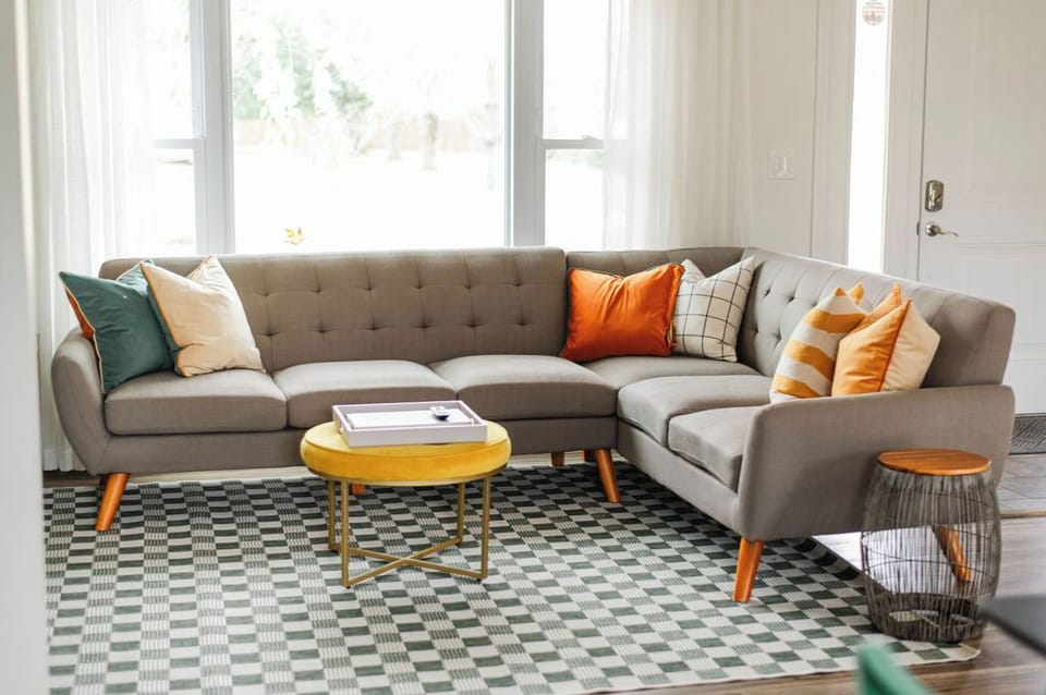 Spacious living room