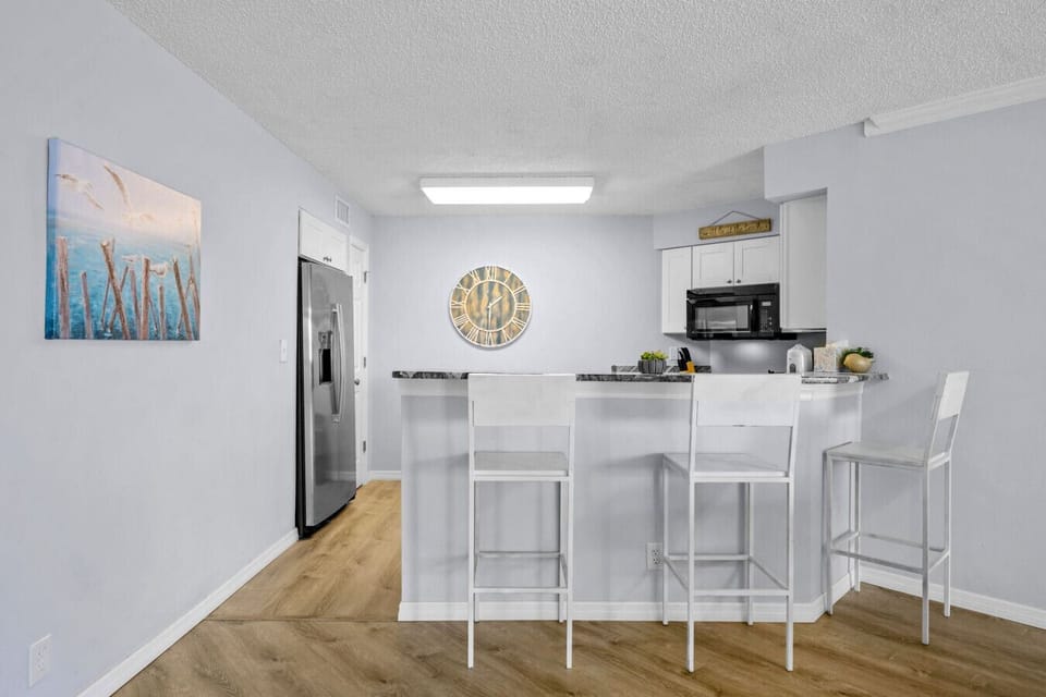 Breakfast Nook and Kitchen