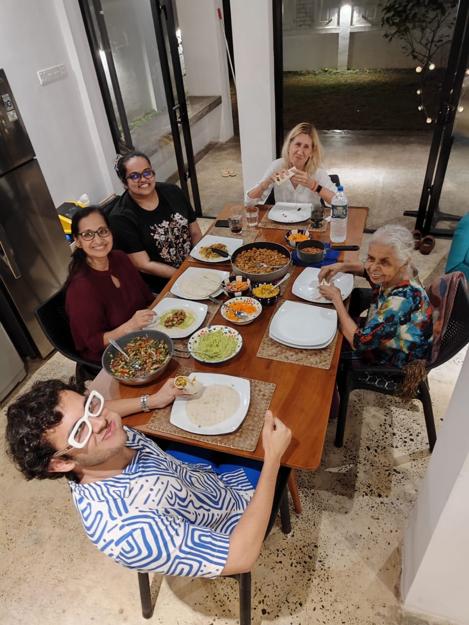 Dining table for 6