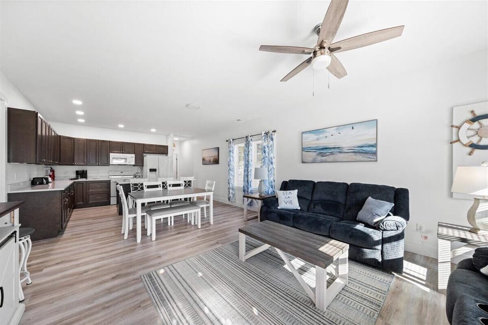 Wonderful Open Layout is perfect for spending time together without ever feeling crowded.