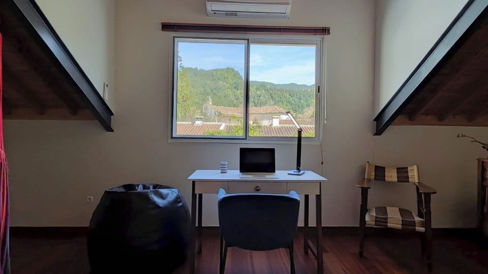 Zona lazer/trabalho 1º piso