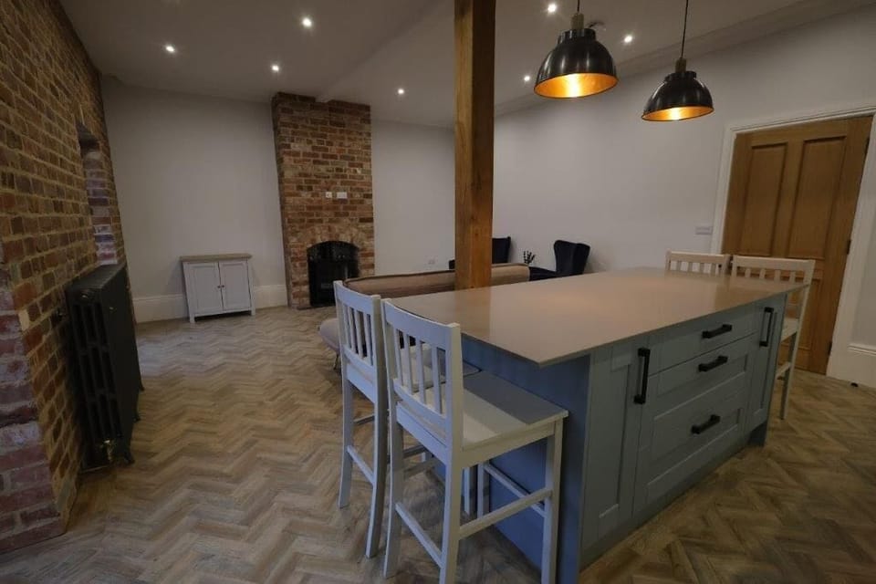 Kitchen/Lounge