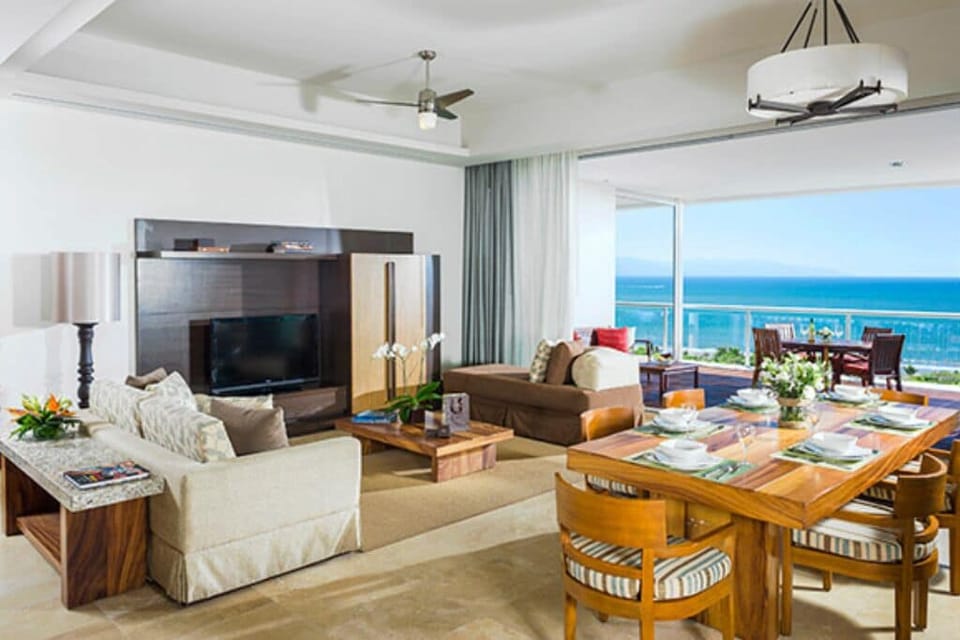 Your spacious living room area in an open design connected to the kitchen