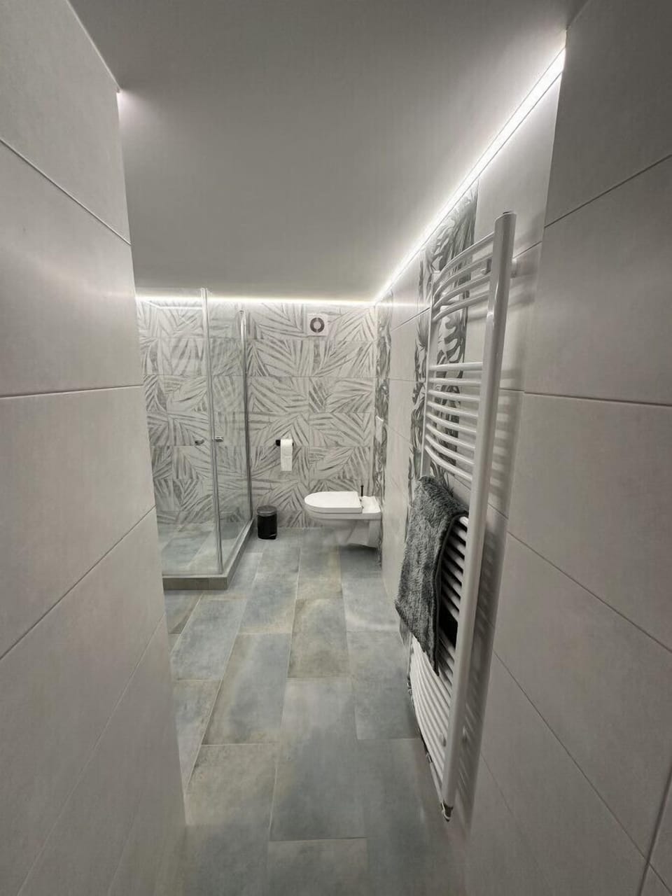 Blick ins Badezimmer