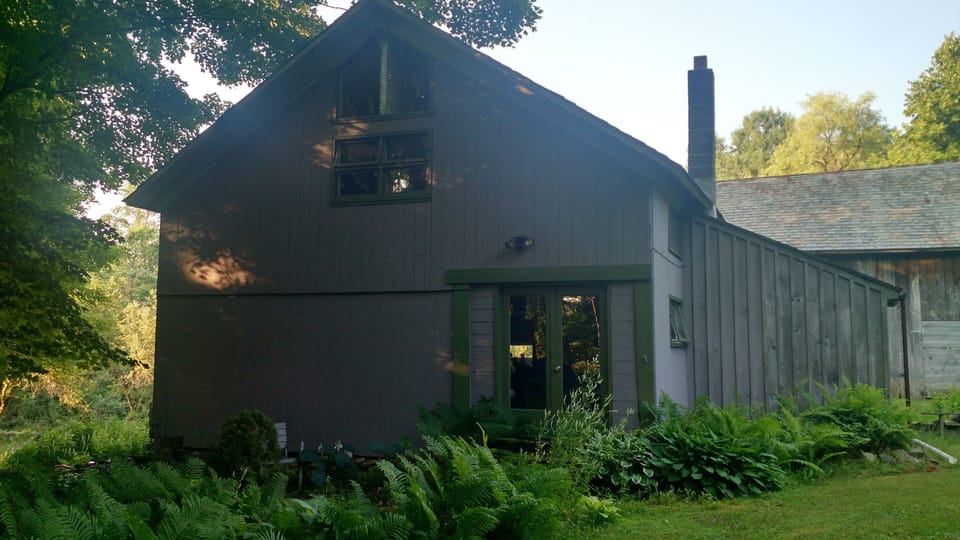 LODGE Side (summer/archive)