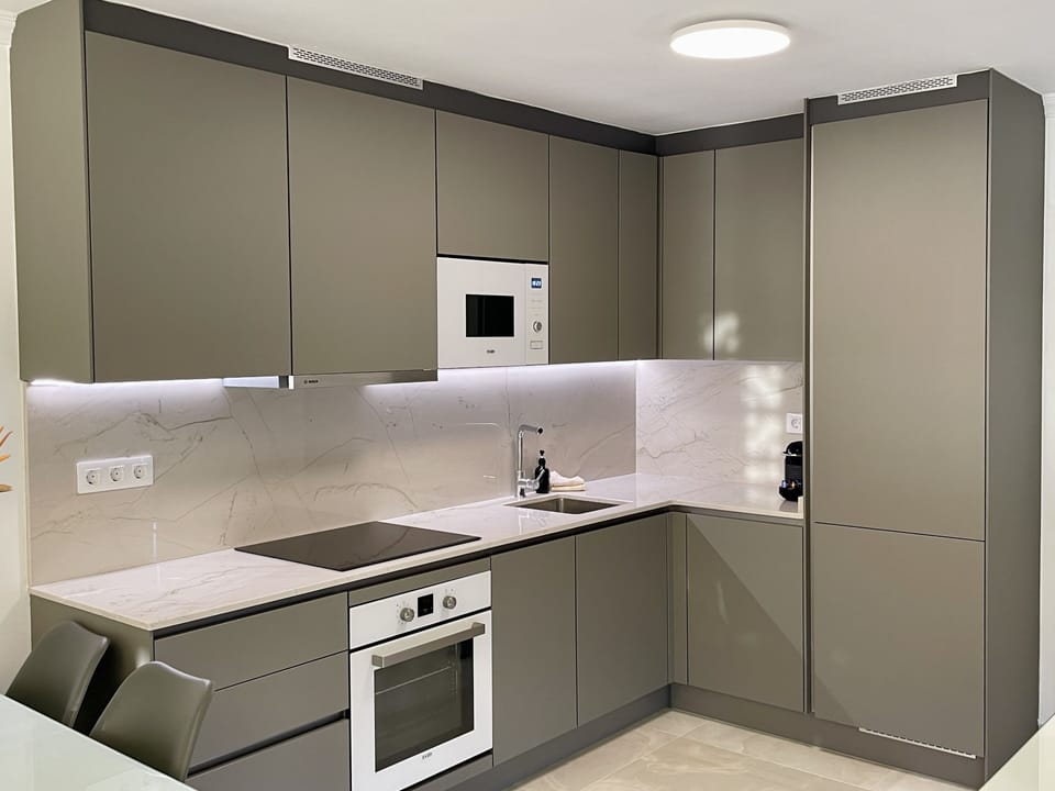 Fully equipped kitchen
