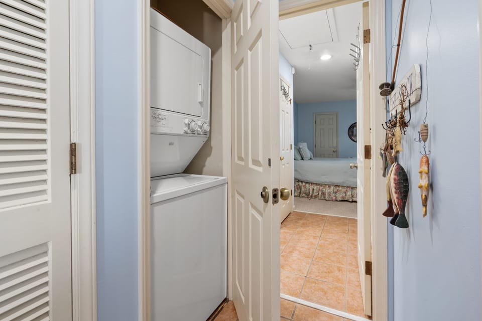 Indoors, Floor, Flooring, Bed, Furniture