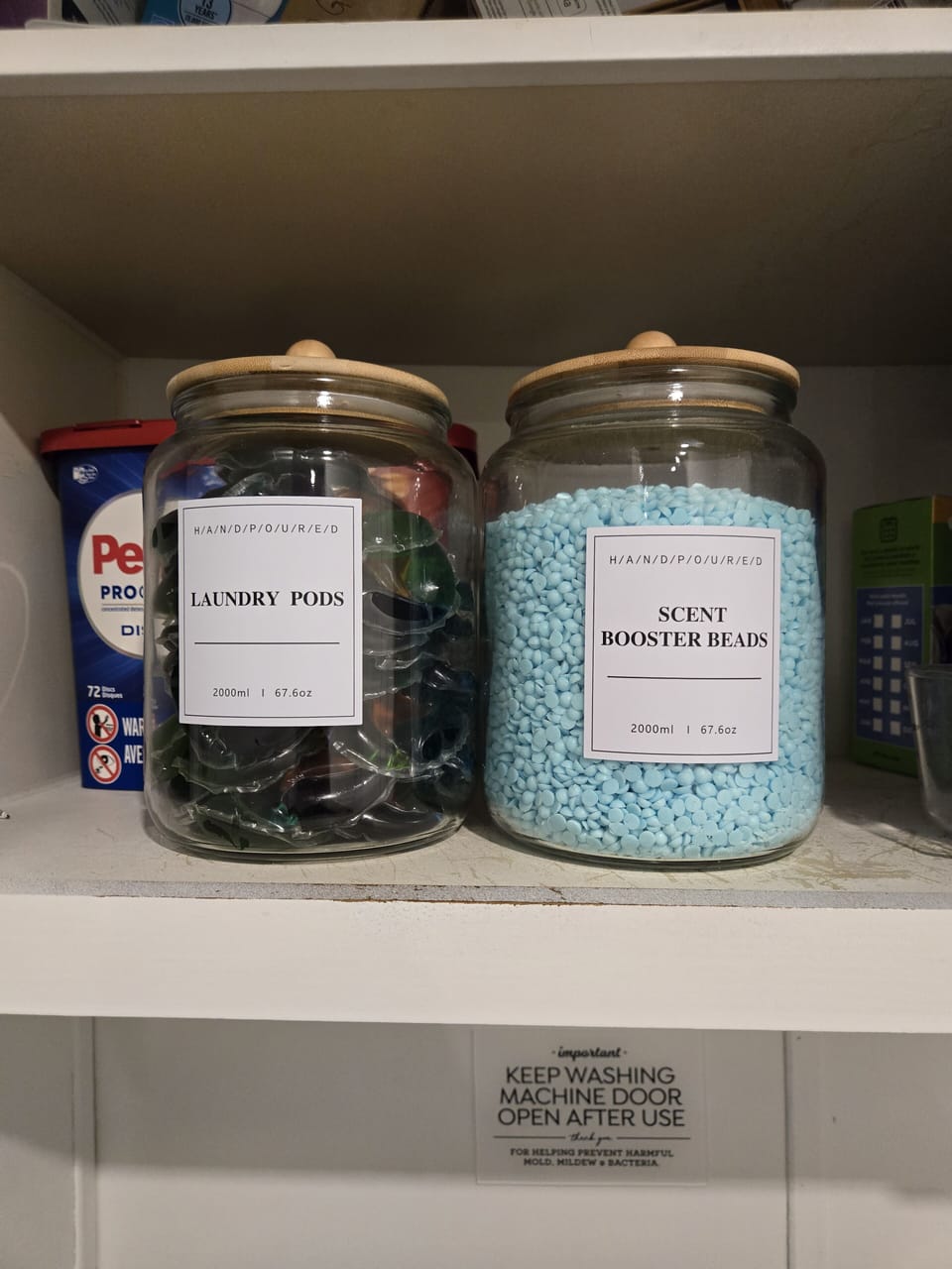 Laundry pods and scent beads provided for your use.