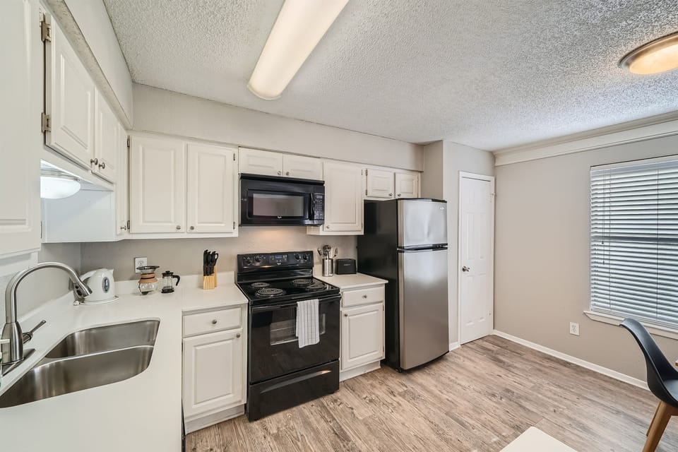 Kitchen Includes Cooking Utensils