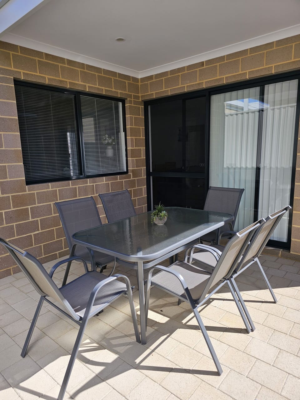 Back Patio/Courtyard Pic 1