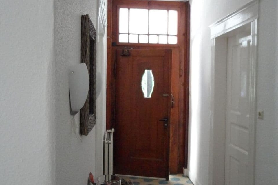 Entrance / Reception