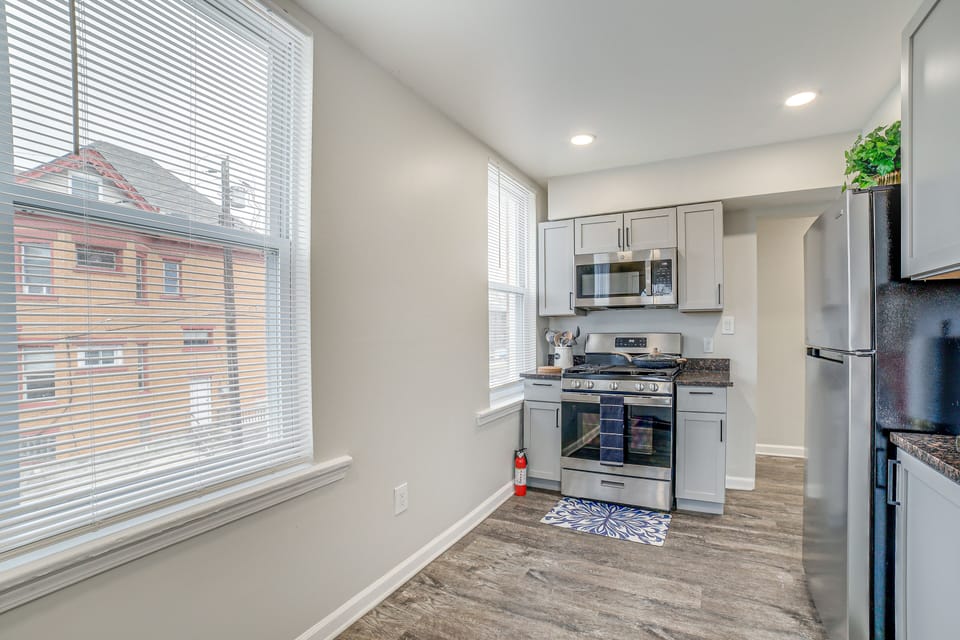Kitchen | Drip Coffee Maker | Toaster