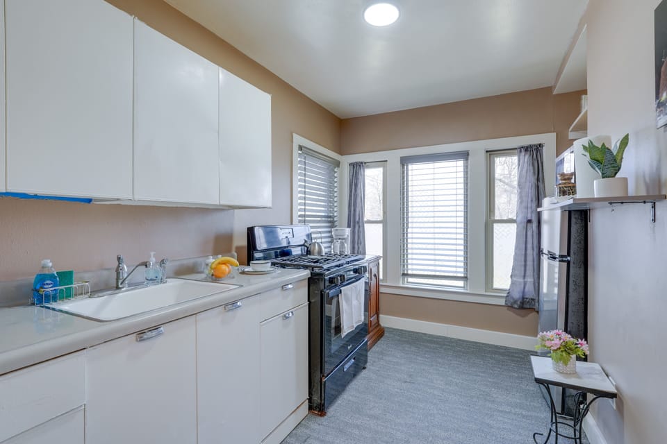 Well-Equipped Kitchen