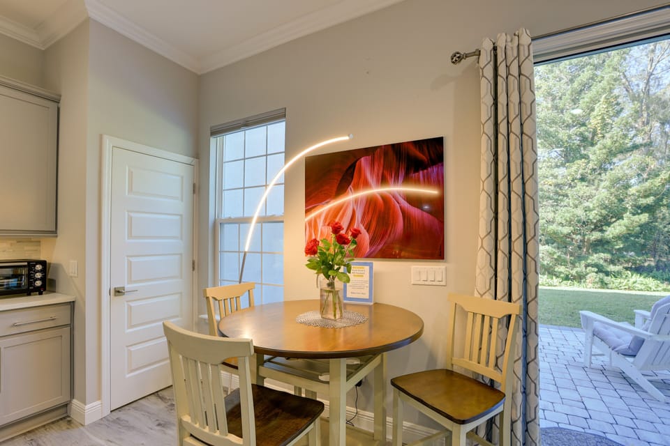 Dining Area | 1st Floor