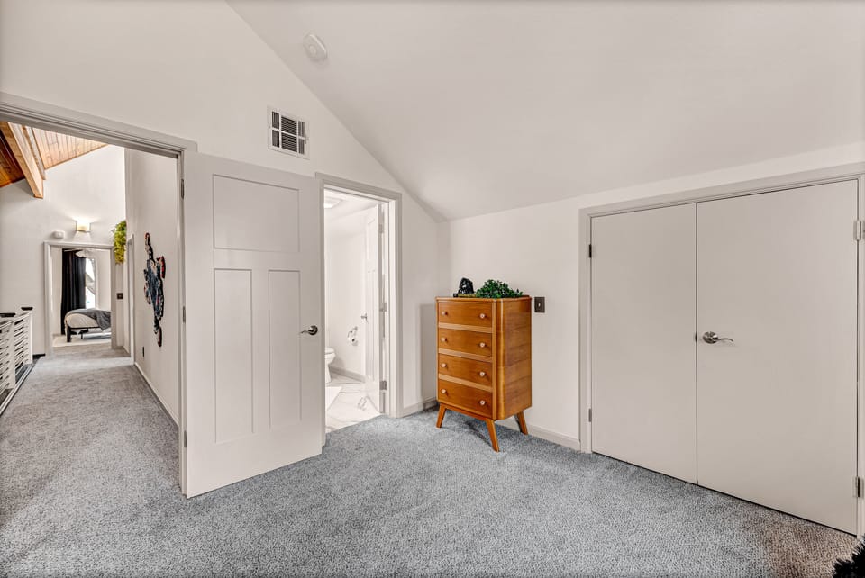 More storage space if you need to pack away your luggage!