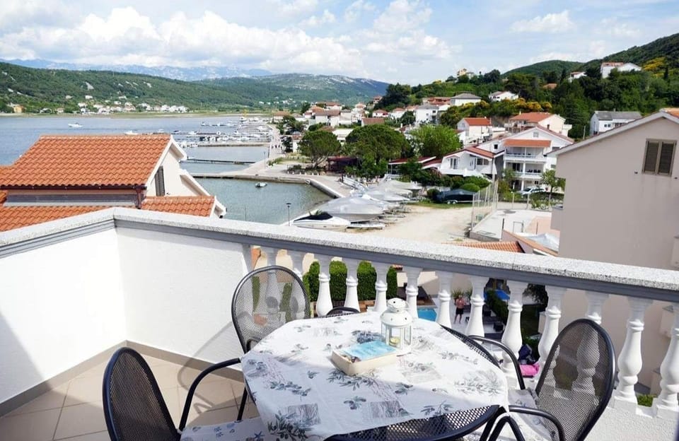 Terrace 1