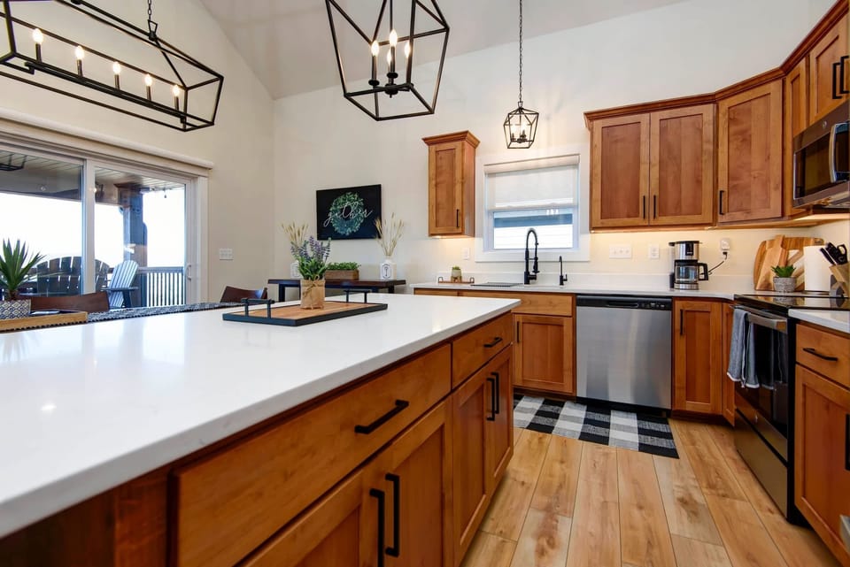 Roomy kitchen