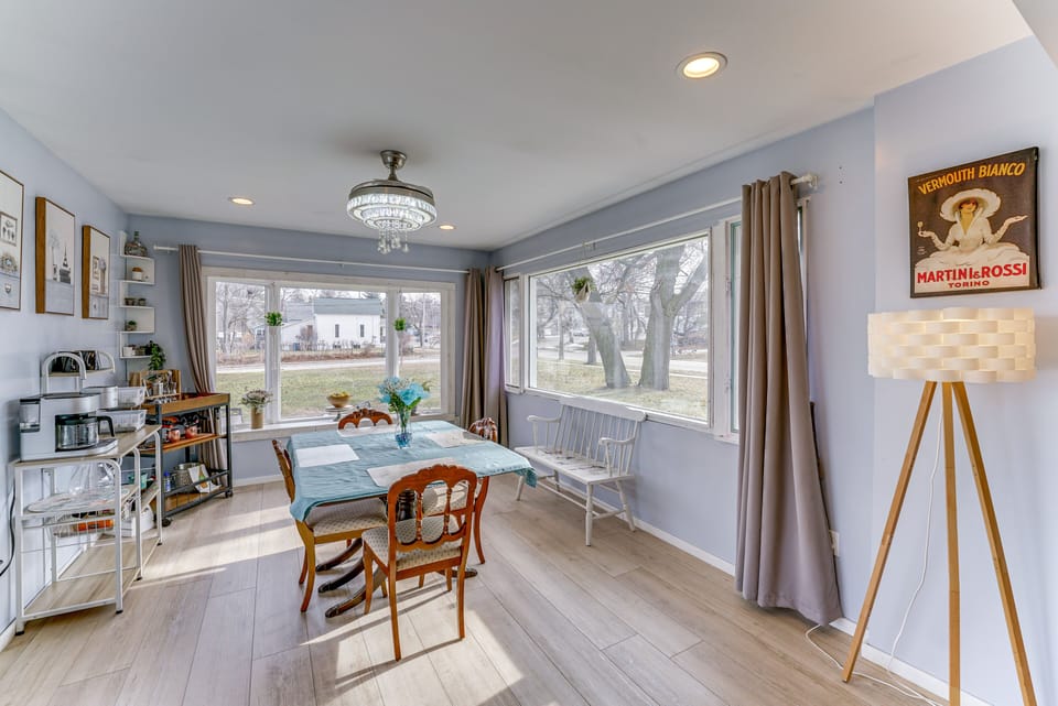 Dining Area | Main Level