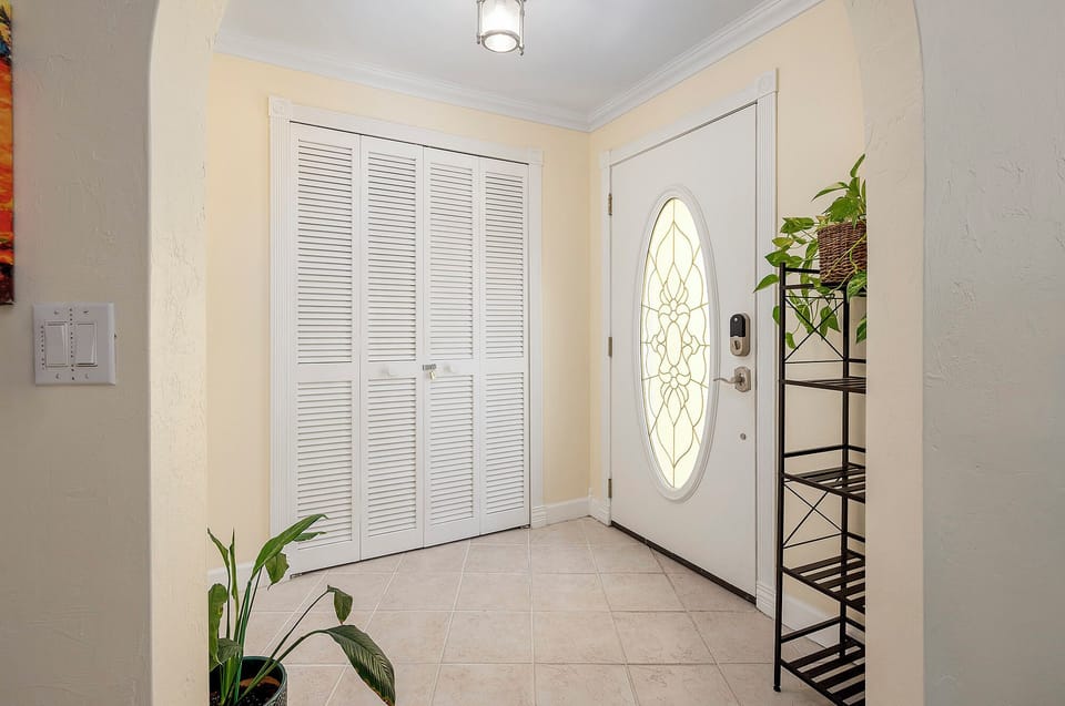 Entryway - Entryway