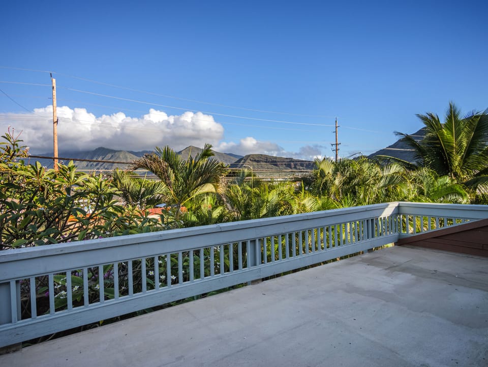 Wake up with a nice morning view at your own private deck, a perfect spot to sip your morning coffee.*