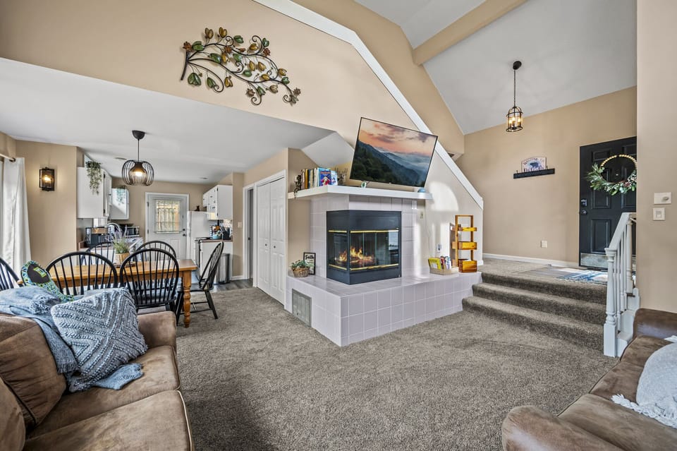 Smoky Dreams' cozy living area
