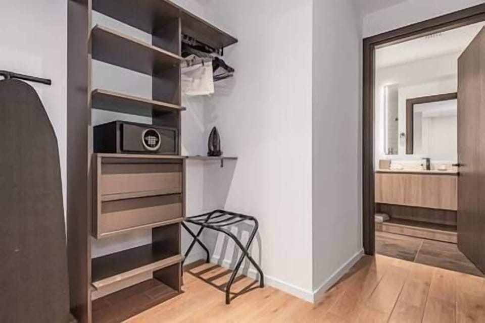 Closet 