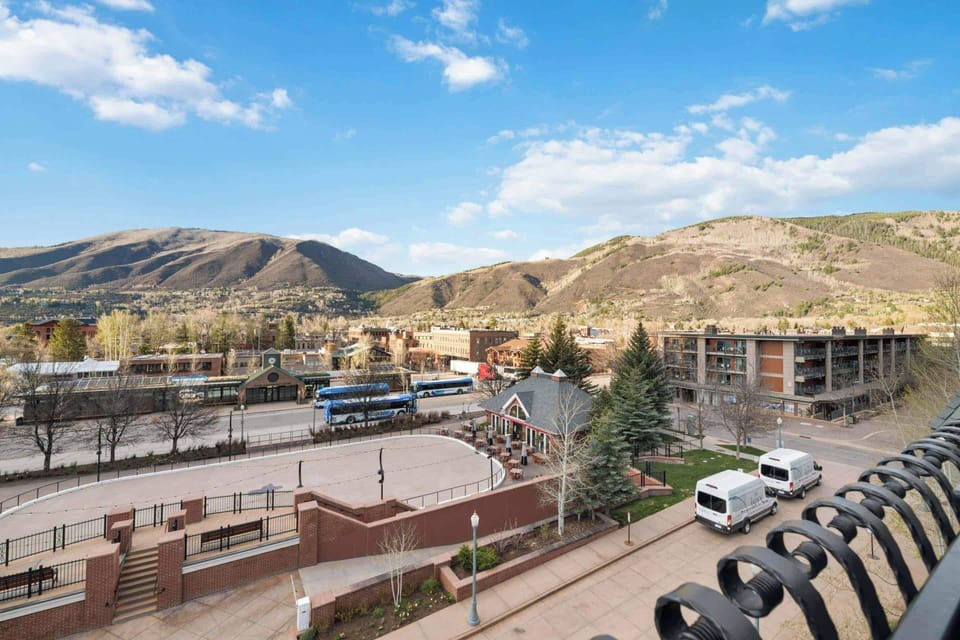 Aspen-46B4-2216