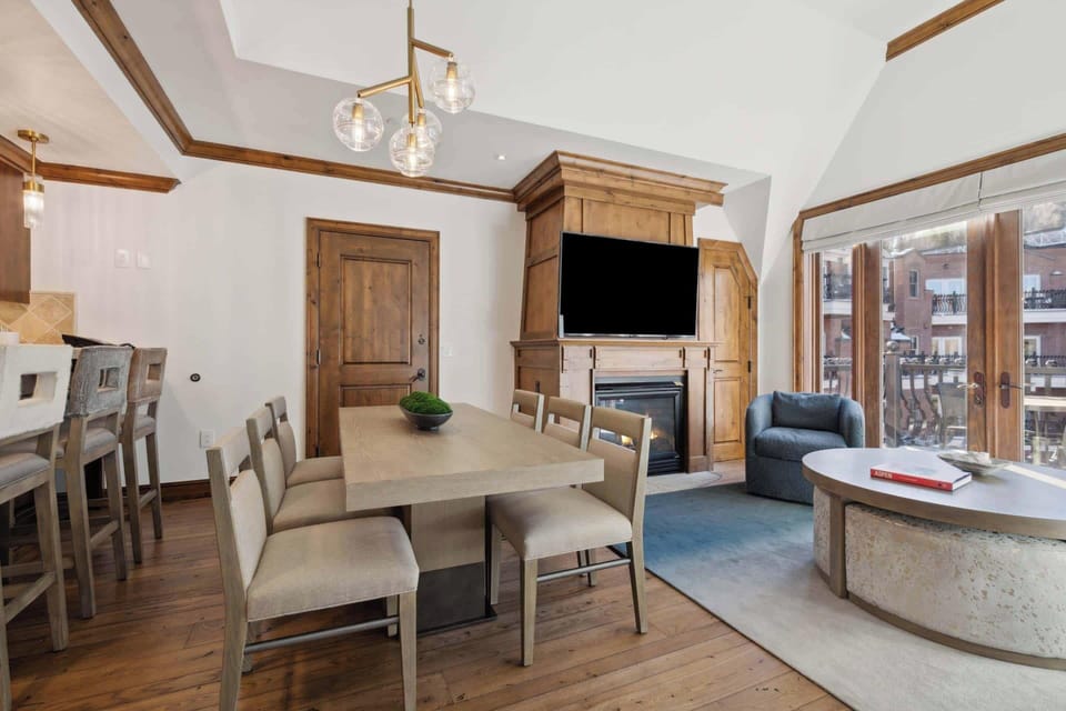 AspenMtnResidences-26B3-3983