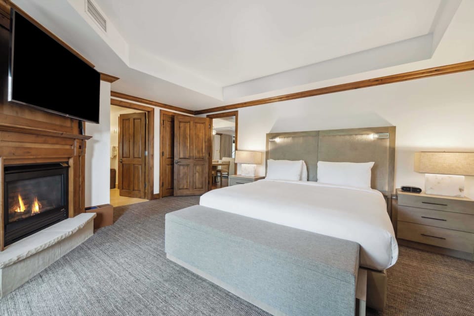 Aspen-17B-3267-bed1