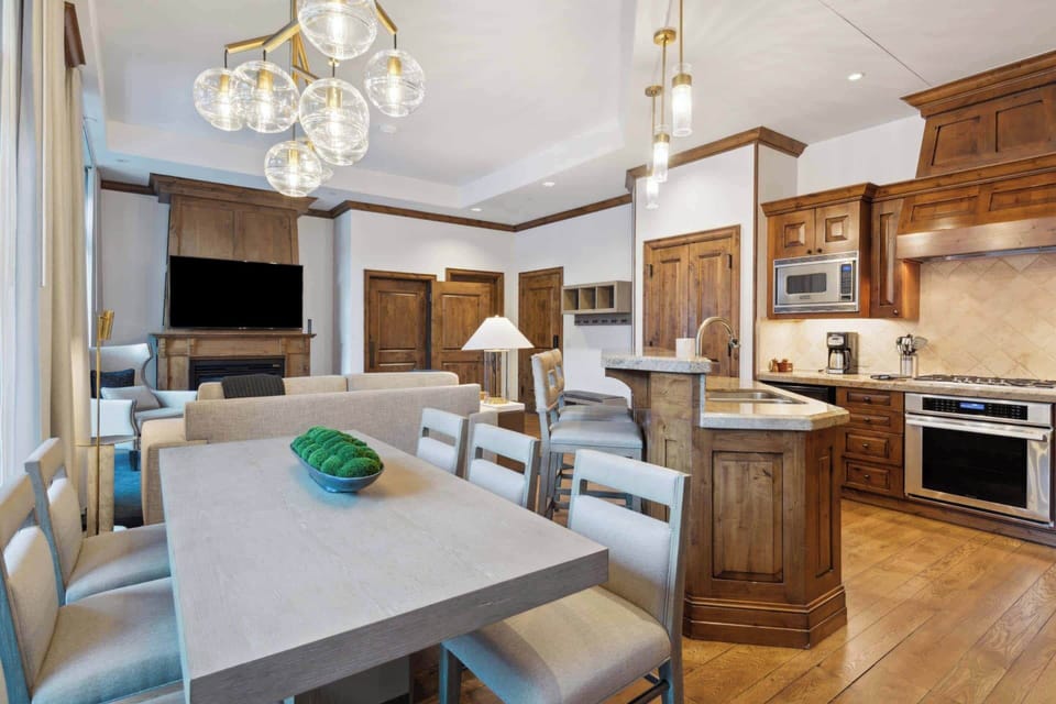 AspenMtnResidences-09B-3483
