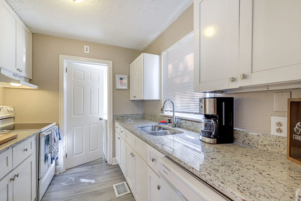 Kitchen | Dishwasher | Cooking Basics | Drip Coffee Maker | Knife Set