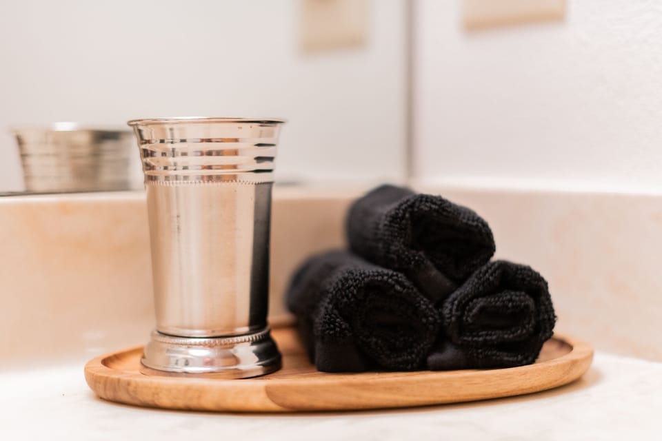 Wash cloths & towels provided. 