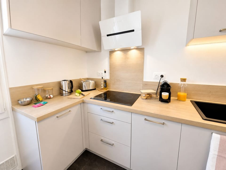 Fully equipped kitchen for your comfort.