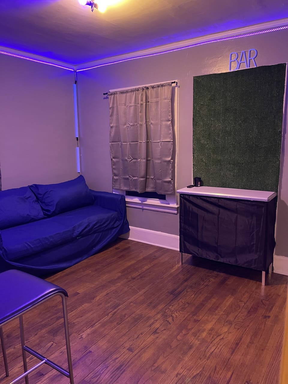 Den/Bar