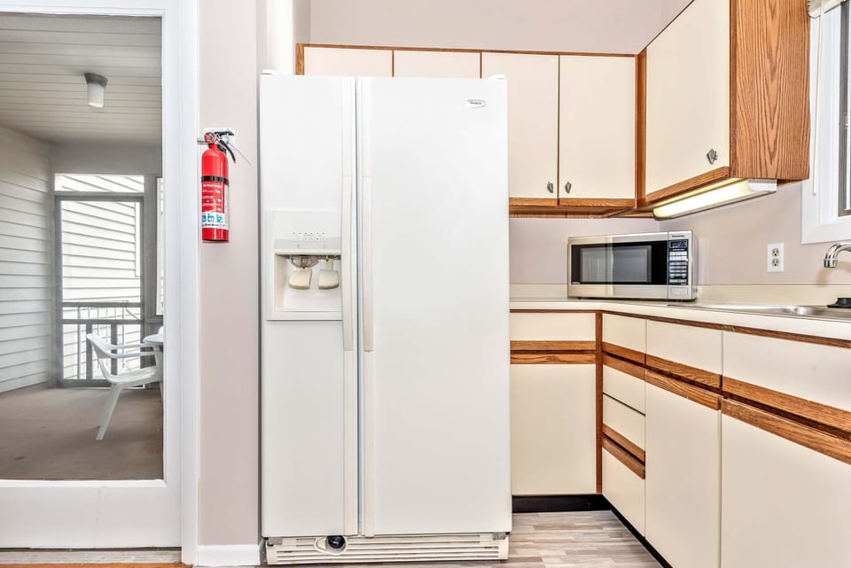 Kitchen Inset 2