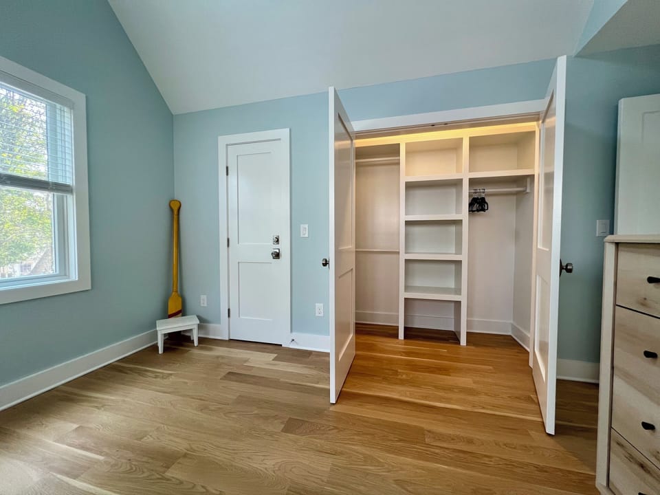 2nd Floor Primary Bedroom