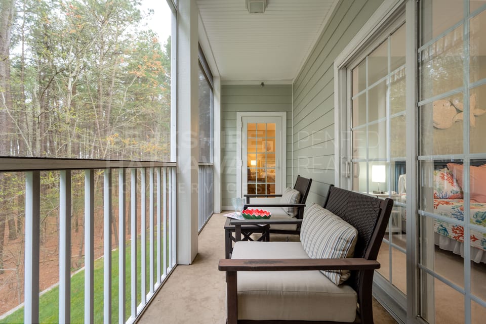 Screened In Porch Other View 2