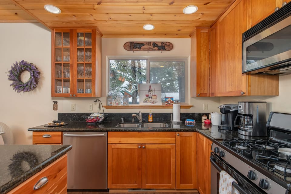 Kitchen 3