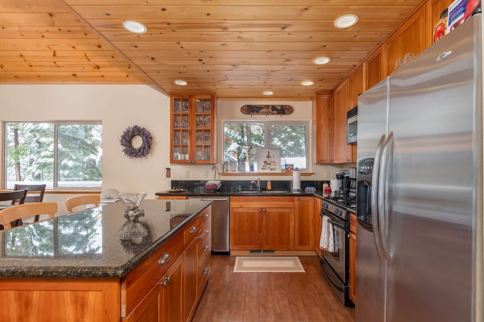 Kitchen 1