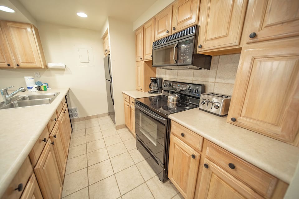 Fully equipped kitchen