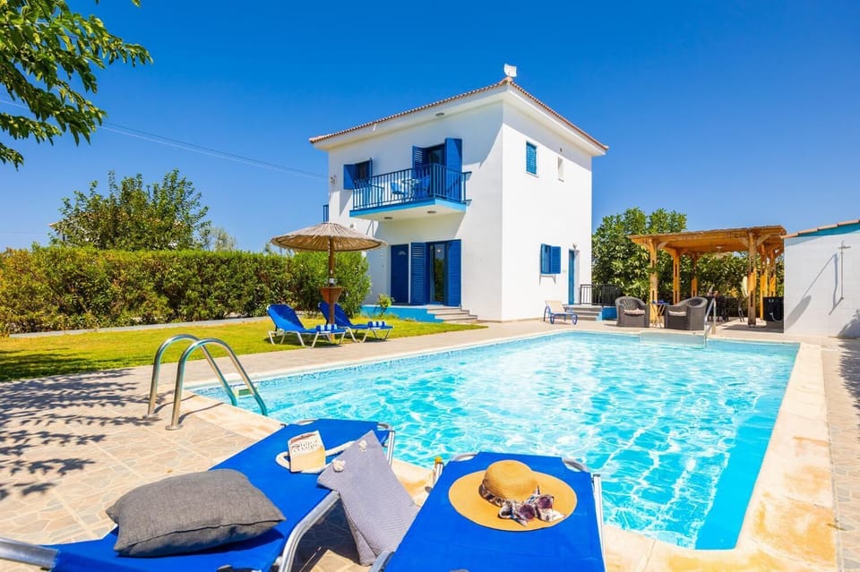 Beautiful villa with private pool and terrace