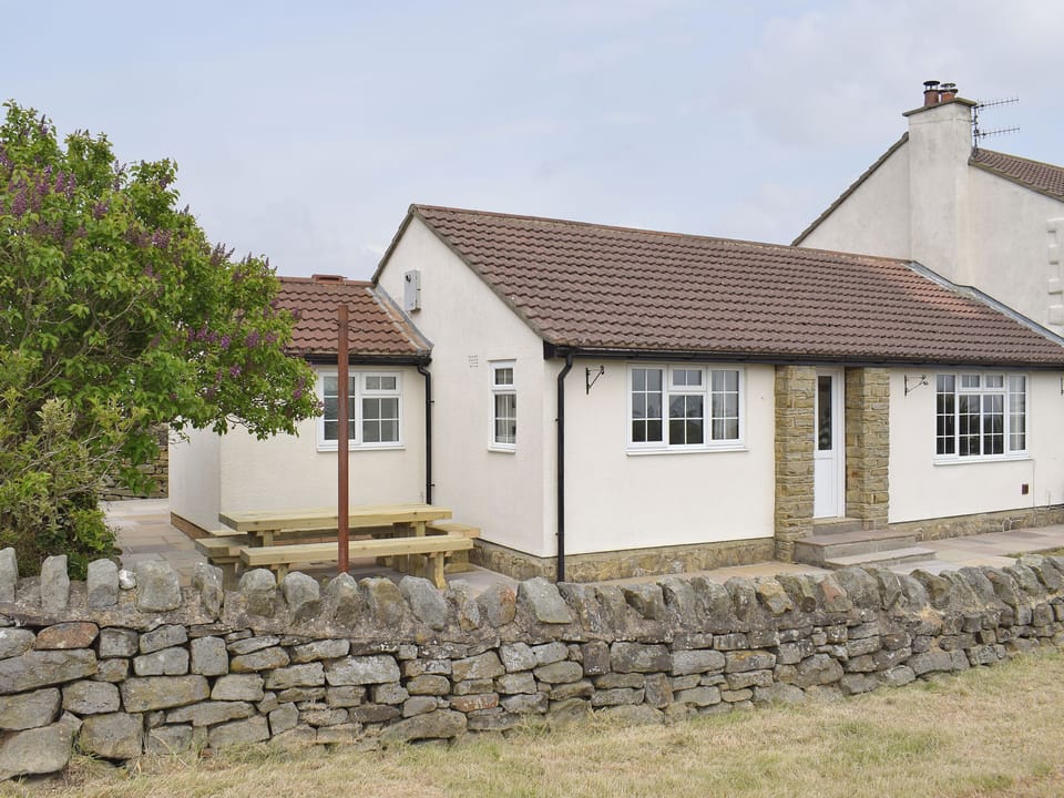Characterful holiday home | Rudda Farm Cottage - Rudda Farm Cottages, Staintondale, near Whitby
