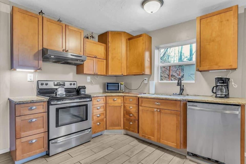 Fully stocked chef's kitchen