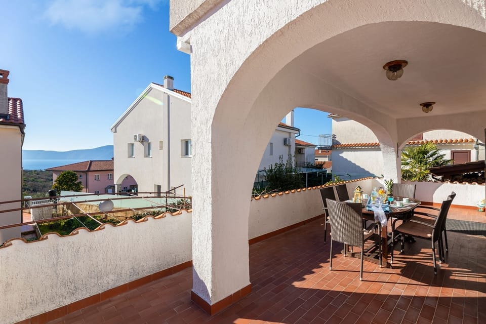 Terrace 1