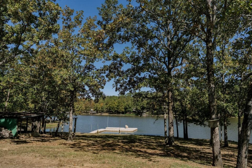 Floating dock with a place to tie up your boat