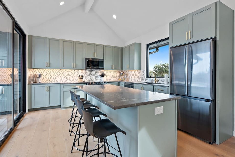 Kitchen (1)